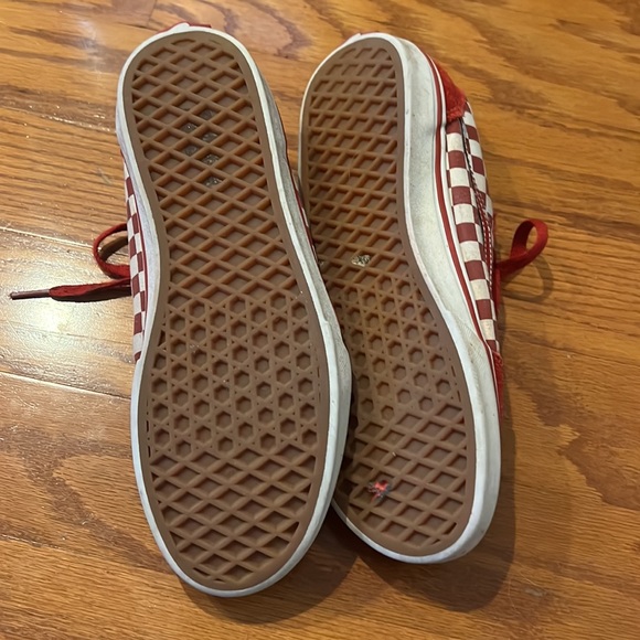 Off The Wall Red Checkered Shoes Size Youth Vans Size 7 - Picture 5 of 8
